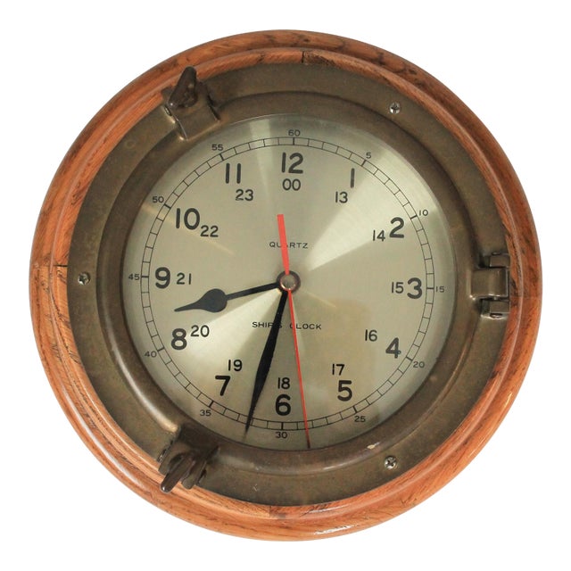 Vintage Brass and Wood Quartz Porthole Ship’s Clock For Sale