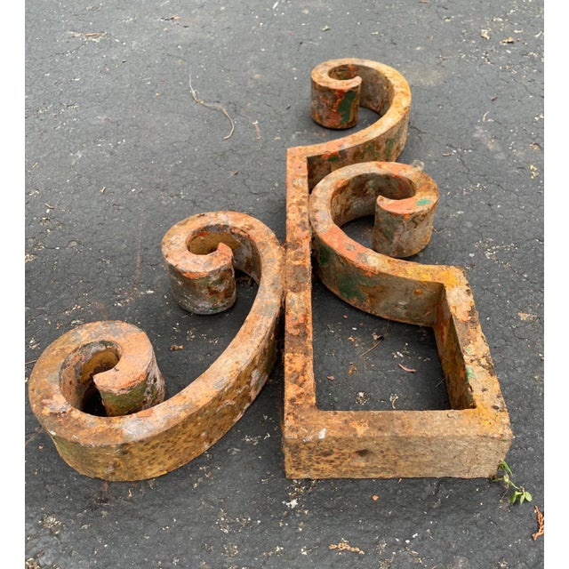 Large Antique 1800s Cast Iron Architectural Salvage Corbel Bracket Church Sconce For Sale In New York - Image 6 of 8