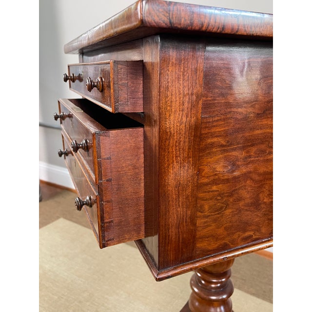 Regency Quilted Mahogany Worktable With Pedestal Base, Early 19th Century For Sale - Image 4 of 10