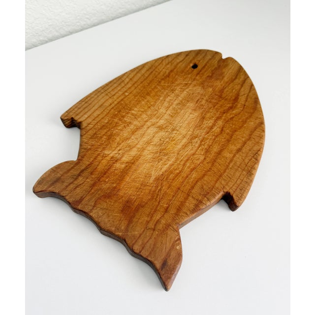 Vintage Fish Shaped Cutting Board or Charcuterie Board For Sale In Sacramento - Image 6 of 7
