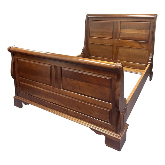 Pennsylvania House Cherry Queen Size Sleigh Bed For Sale