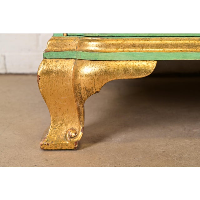 Kindel Furniture Georgian Hand-Painted Block Front Chest of Drawers For Sale - Image 11 of 15