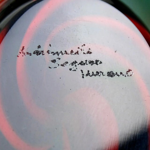 Late 20th Century Murano Archimede Seguso Signed Vintage Black Ruby Red Swirl Italian Art Glass Flower Vase For Sale - Image 5 of 6