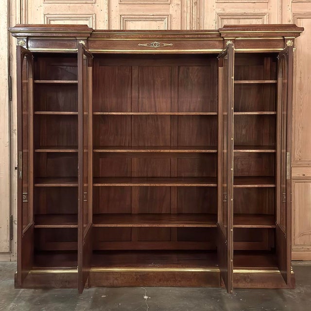 19th Century French Louis XVI Mahogany and Burl Bookcase by Maison Lalande of Paris For Sale - Image 16 of 18