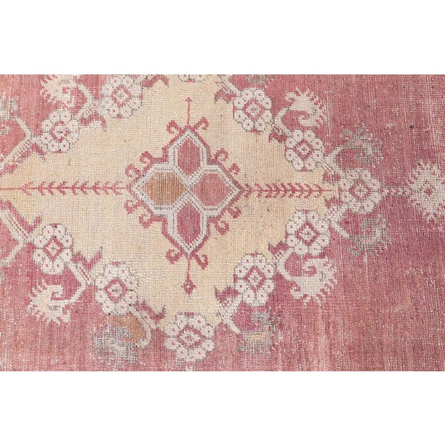 Textile Authentic Turkish Ghiordes Rug from the 19th Century For Sale - Image 7 of 12