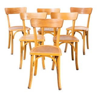 French Blonde Bentwood Kick Leg Dining Chairs from Baumann, 1950s, Set of 6 For Sale