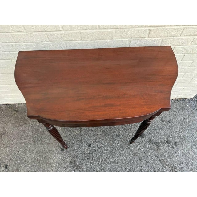 English Federal Style Mahogany Fold Top Card Table. Antique Made in New York. For Sale - Image 3 of 18