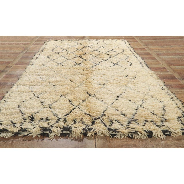 Mid-Century Modern Vintage Moroccan Beni Ourain Rug - 06'02 x 10'05 For Sale - Image 3 of 9