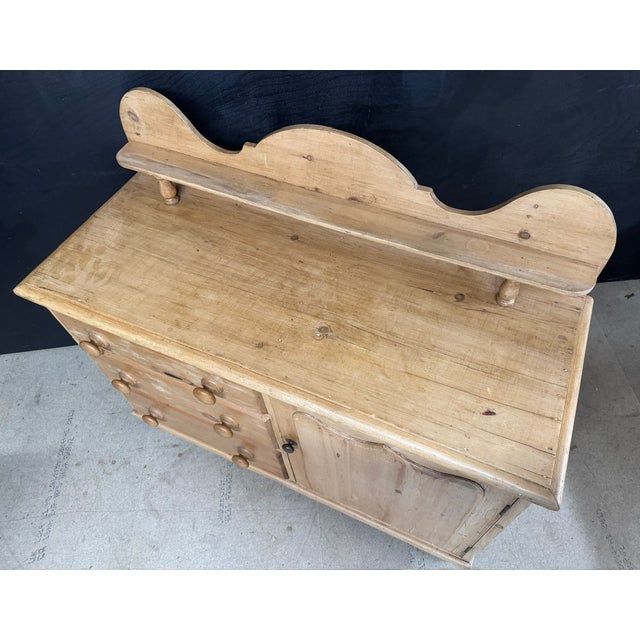 19th Century 19th Century Pine Dresser, 1880 For Sale - Image 5 of 13