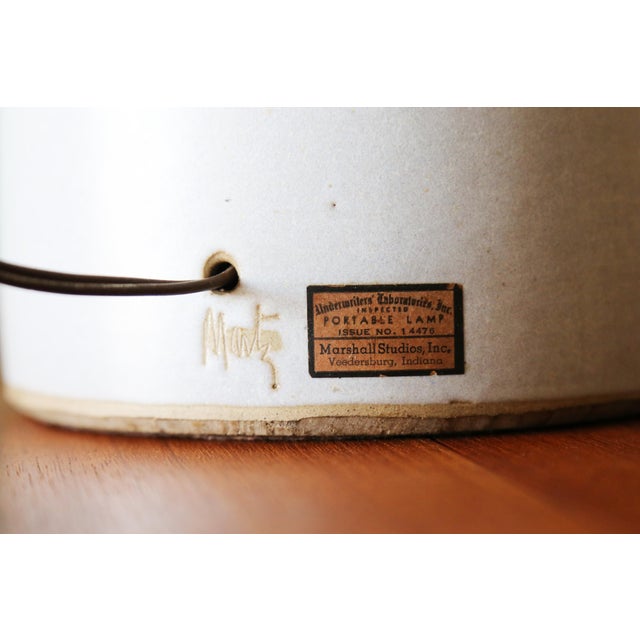 1960s Gordon and Jane Martz M-53 Lamp for Marshall Studios Light Gray Blue White Cone For Sale - Image 6 of 7