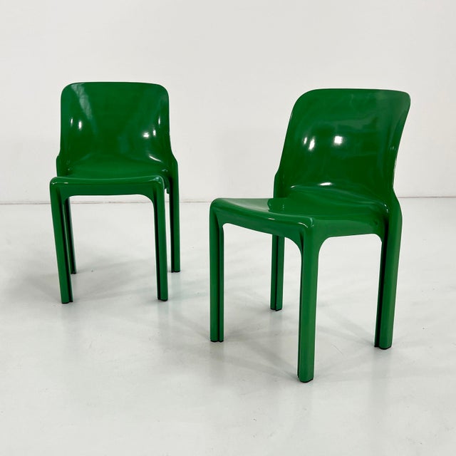 Plastic Selene Chairs by Vico Magistretti for Artemide, 1970s, Set of 4 For Sale - Image 7 of 12