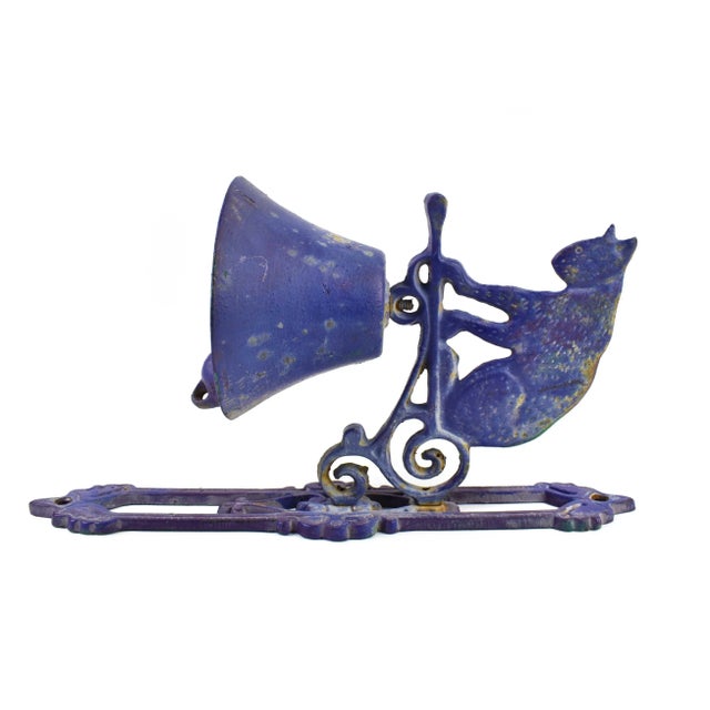 Stunning cast iron hanging bell with sitting cat ornament, it is a great piece to enhance your indoor or outdoor décor. It...