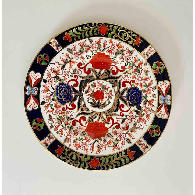 Antique Imari Plates • Set of Five Dinner Plates For Sale - Image 12 of 12