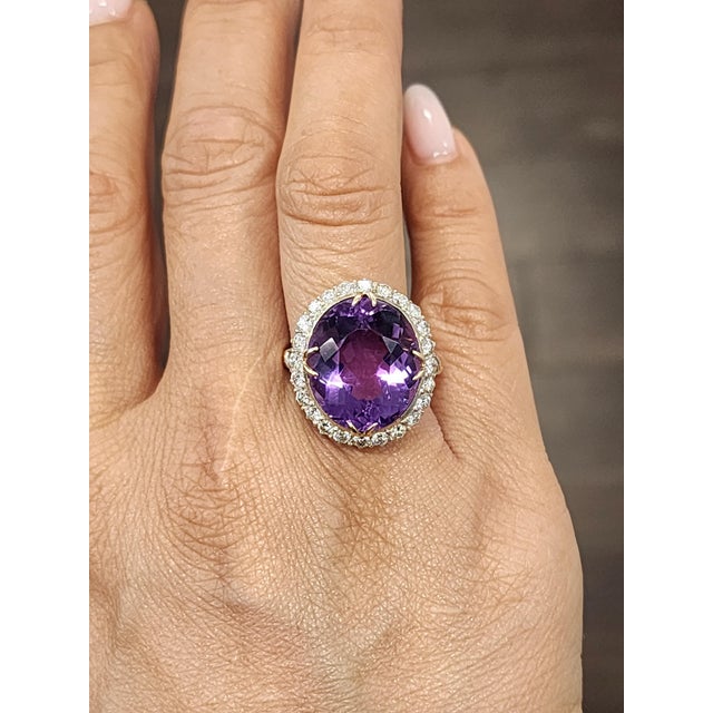Art Deco 16.00 Ct Vintage Amethyst & Diamond Ring Size 7.5 For Sale - Image 3 of 8