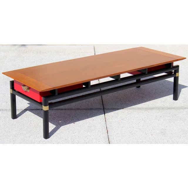Brown Mid-Century Modern Asian-Inspired Coffee Table by Michael Taylor Style for Baker – 1960s Red Drawer Butternut & Teak Accent Table For Sale - Image 8 of 17