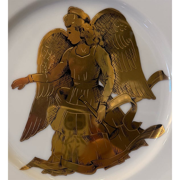 Vintage Neiman Marcus Gilt Angel Porcelain Plates — Set of 4 For Sale - Image 10 of 12