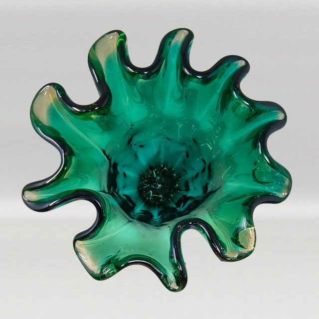 Green Italian Emerald Green Murano Blown Glass Vase from Maestro Del Vetro For Sale - Image 8 of 9