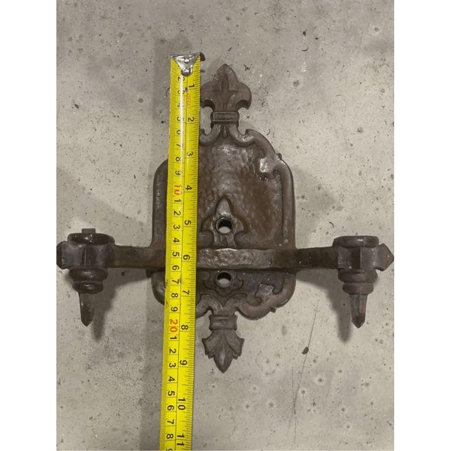 16th Century Antique Tudor 2 Light Wall Sconce Hanmered Gothic Style Fluer De Lis for Repair For Sale - Image 5 of 7