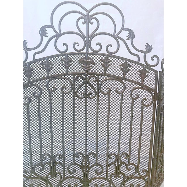Mid-20th Century French Gothic Wrought Iron Fireplace Screen For Sale In New York - Image 6 of 9