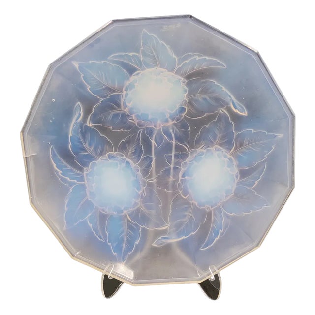 Art Deco French Opalescent Glass Bowl with Hydrangea Motif, 1920s For Sale