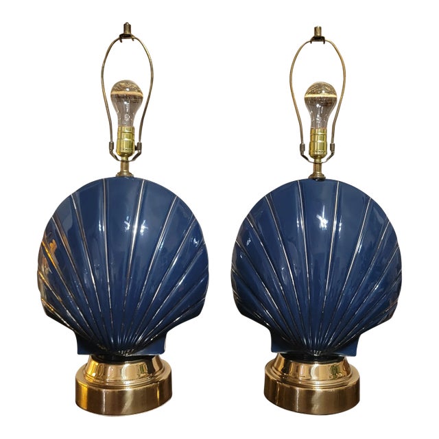 Vintage Pair of Ceramic Seashell Lamps For Sale