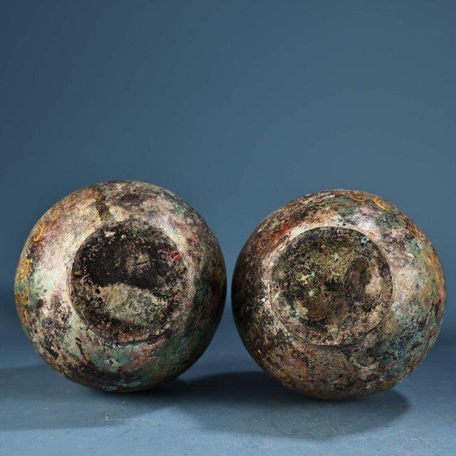 Arts & Crafts Pair of Vintage Bronze Vases With Gold Inlay – Archaistic Hu Vases For Sale - Image 3 of 9