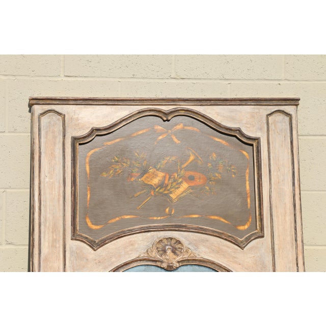 1950s French 1950s Painted Trumeau Wall Mirror With Floral & Instrument Motif | Carved Wood Frame For Sale - Image 5 of 18
