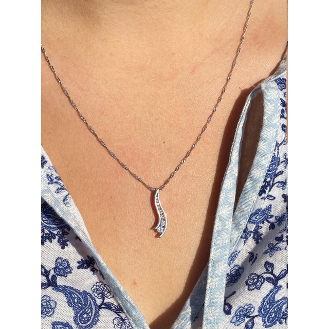 The Pleak: Ladies 14K White Gold Journey Necklace set with Diamonds For Sale - Image 4 of 4