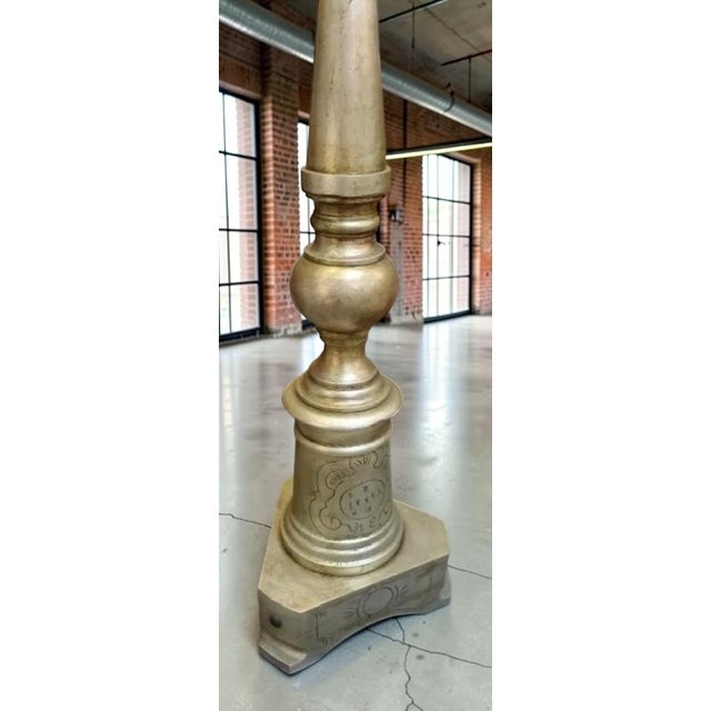 Italian 1990s Italian White Gold Giltwood Standing Floor Lamp W Custom Shade For Sale - Image 3 of 3