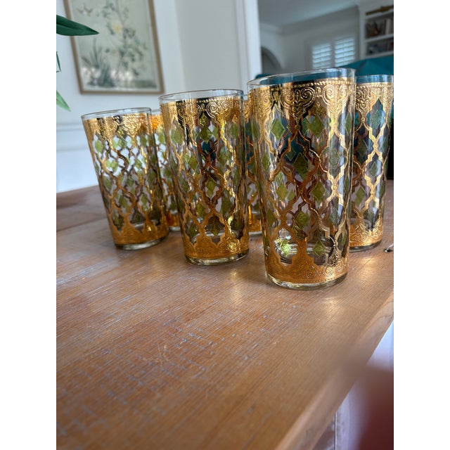 Mid-Century Modern 1960s Culver LTD "Valencia" 22k Gold & Green Highball Glasses - Set of 6 For Sale - Image 3 of 5