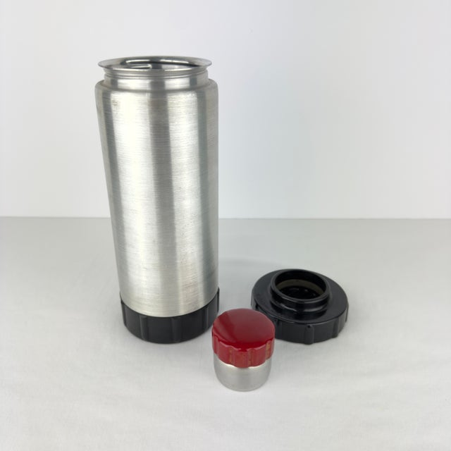 1930s 1930’s Art Deco West Bend Cocktail Shaker Set For Sale - Image 5 of 12
