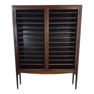 Early 20th Century Mahogany Wall Cabinet With Tapered Legs For Sale