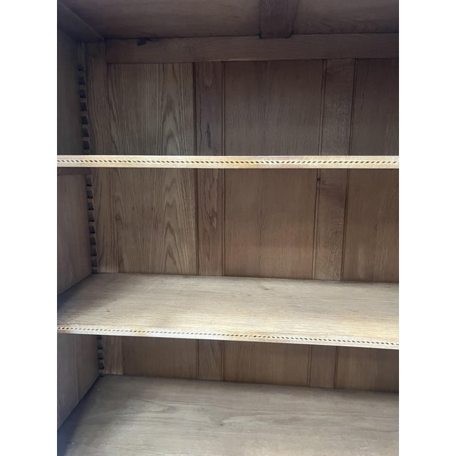 Brown 20th Century Louis XV Style Display Cabinet in Marquetry Veneer For Sale - Image 8 of 16
