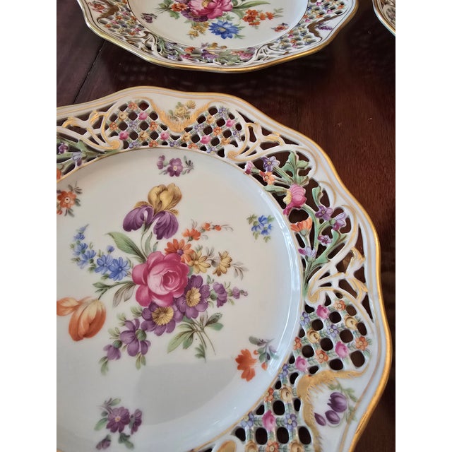 1930s Pre Mid Century Vintage Perfect Set 12 Dresden Plates For Sale - Image 5 of 11