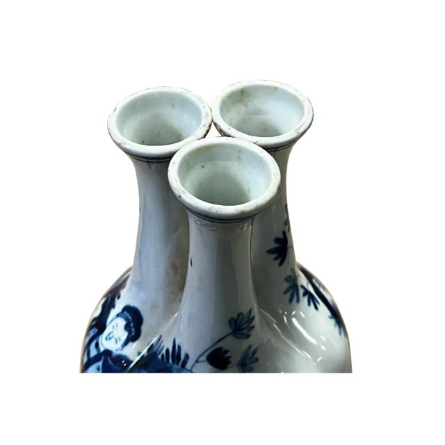 2020s Chinese Blue White Porcelain 3 Mouths Ladies Kids Theme Vase Display For Sale - Image 5 of 7