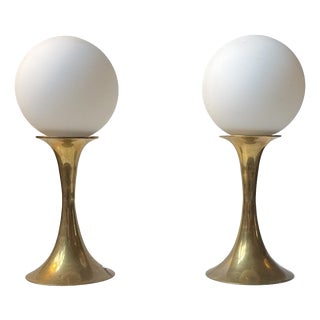 Vintage Brass Table Lights with Orb Spheres in White Glass, 1970s, Set of 2 For Sale