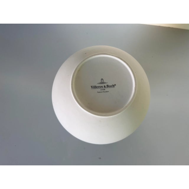 Mid-Century Modern Vintage Villeroy & Boch White Porcelain Vase For Sale - Image 3 of 9