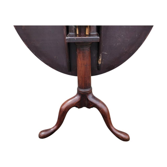 Late 17th Century Queen Anne Mahogany Tilt-Top Table Tripod Pedestal Round For Sale - Image 17 of 18