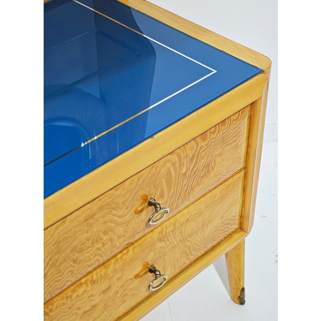 1950s Italian Sideboard with Mirror in Maple Wood, Blue Glass and Brass, 1960s For Sale - Image 5 of 13