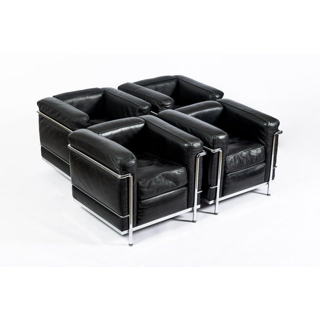Authentic Cassina Lc2 Black Leather Petit Lounge Chair by Le Corbusier, 4x Avail For Sale - Image 16 of 16