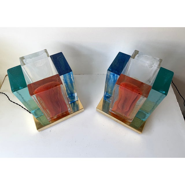 Contemporary Pair of Lamps Cubic Pennellate Murano Glass and Brass, Italy For Sale - Image 4 of 13