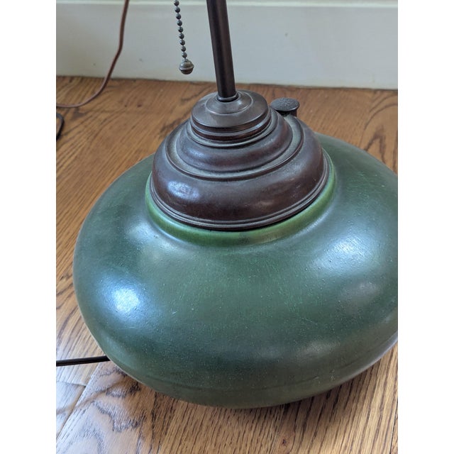 Metal Early 20th Century Hampshire Ceramic Lamp For Sale - Image 7 of 9