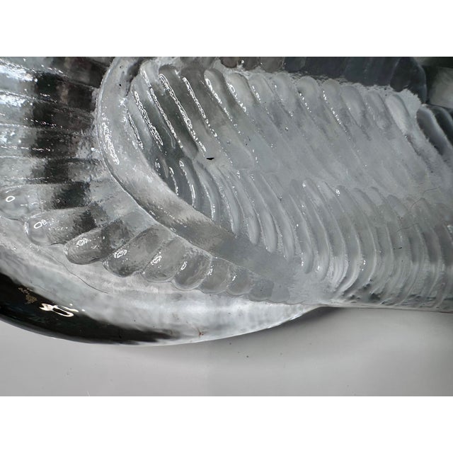 Glass Art Suncatcher in the shape of a Dove by Bertil Vallien for Boda, Sweden, 1970s For Sale - Image 9 of 12
