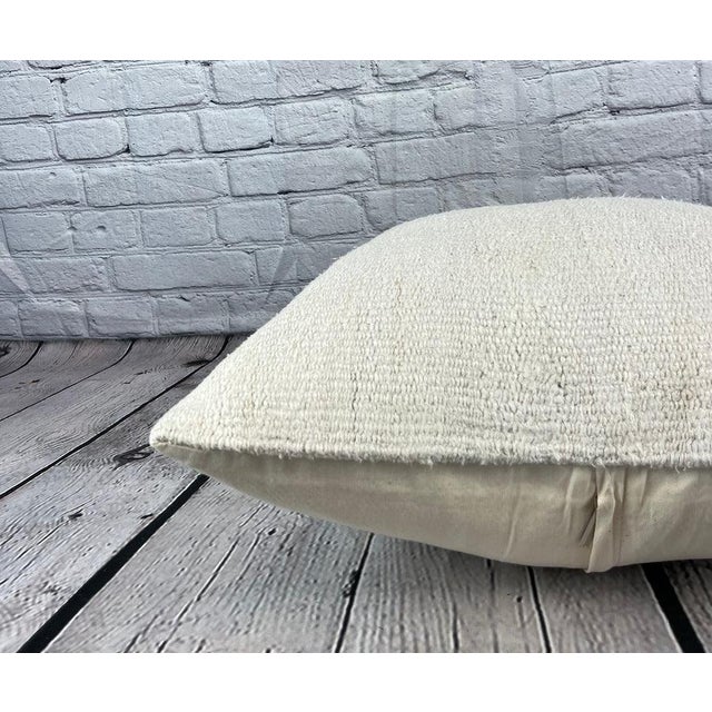 20 x 20 Hemp Pillow Turkish Cushion Natural Grayish White Pillow Cushion Cover For Sale - Image 4 of 4