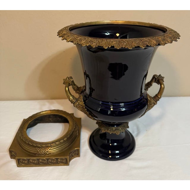 Manufacture de Sevres 1990s United Wilson Porcelain Cobalt Urn Vase & Platform Base Gilt Bronze Mounts For Sale - Image 4 of 12