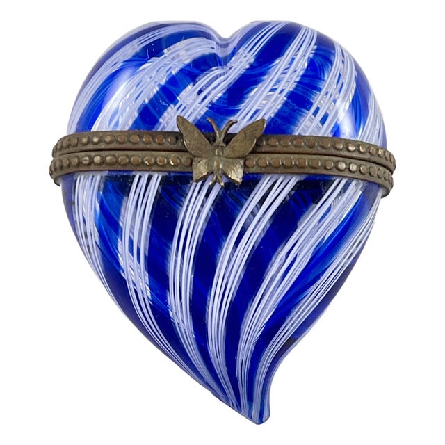 Murano Venetian Glass Latticino Heart Shaped Trinket Box For Sale