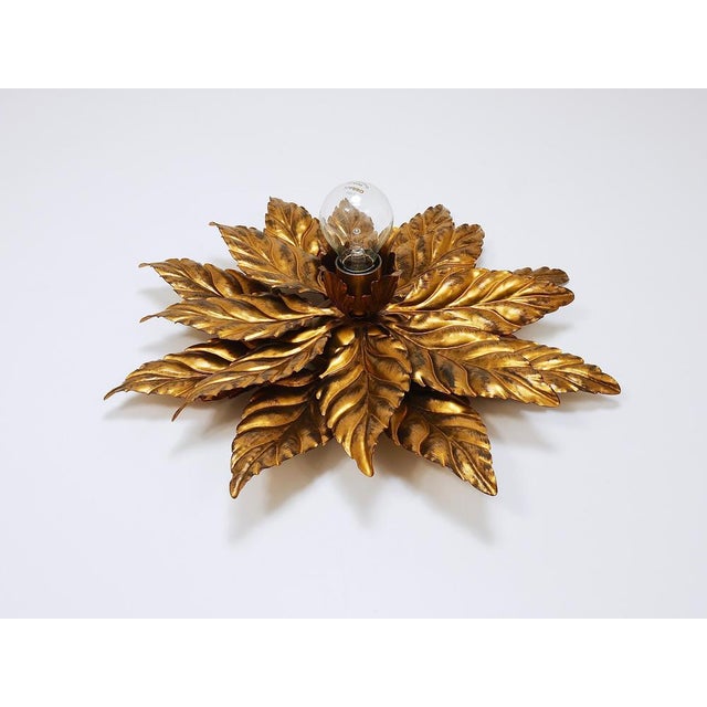 Hollywood Regency Florentine Wall Light in Gilt Metal by Hans Kögl, 1980s For Sale - Image 9 of 16