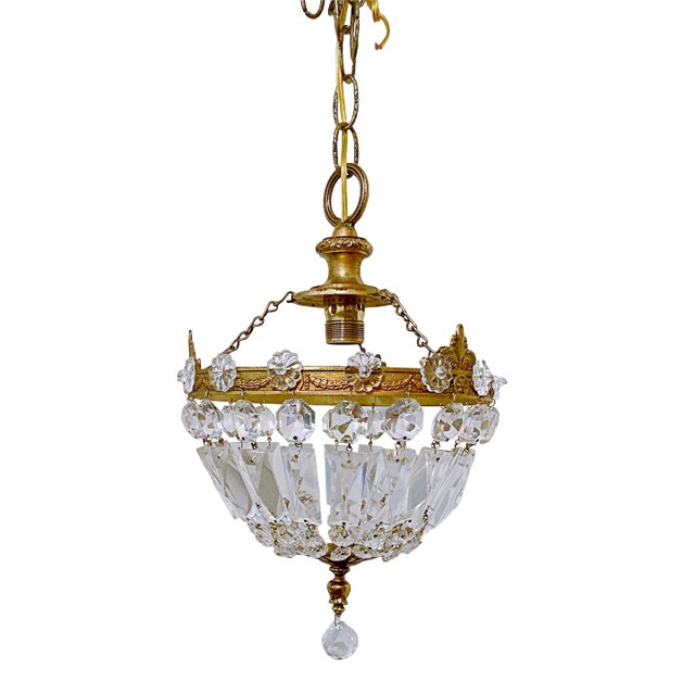 1950s Italian Brass and Crystal Rosettes Rim Basket Chandelier For Sale
