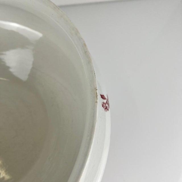 Red Soup Tureen Fontange Model in Red from Sarreguemines, 1918 For Sale - Image 8 of 15