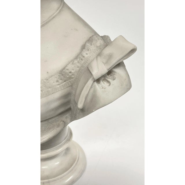 19th Century Continental Female Bust Sculpture in White Marble For Sale - Image 10 of 12